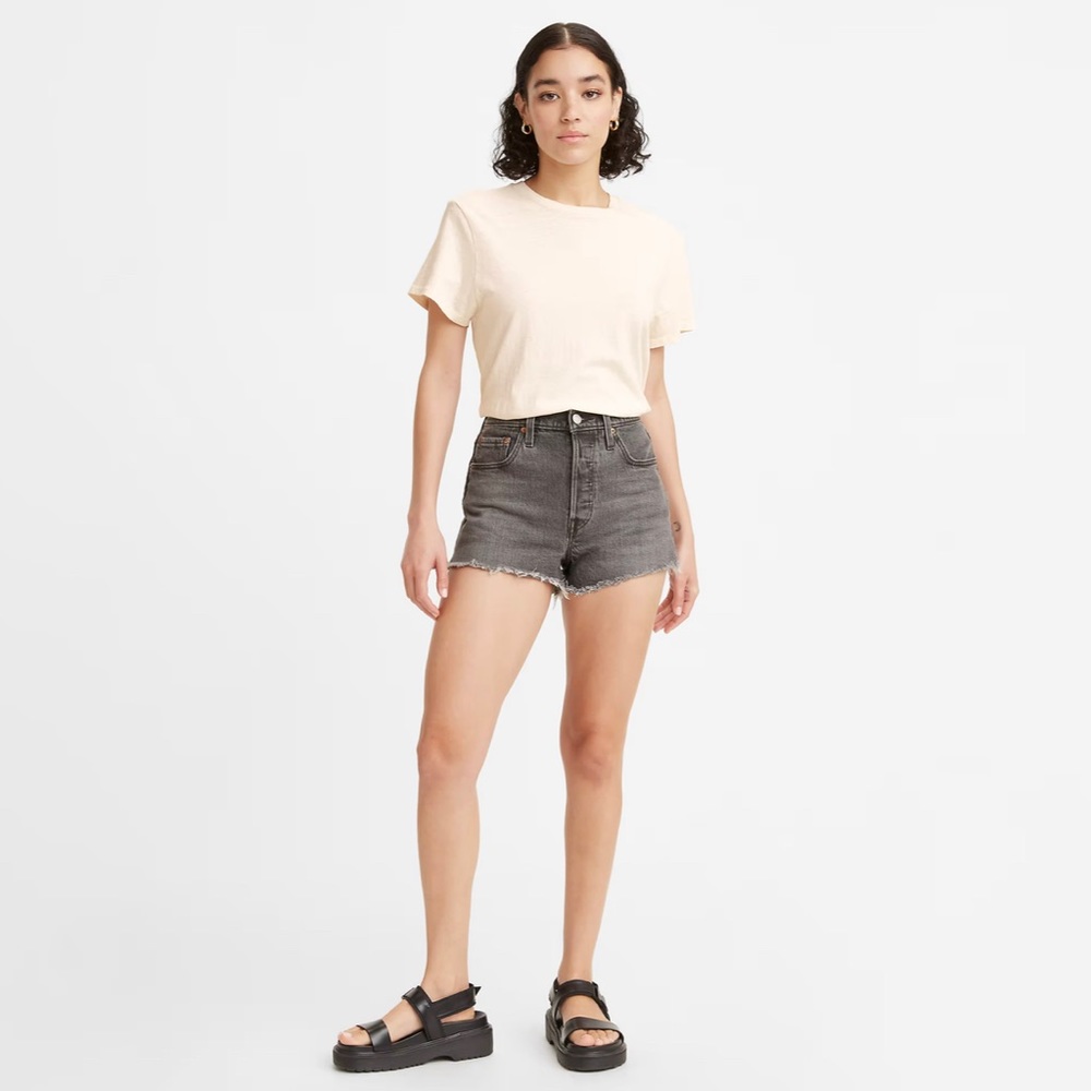 NWT Levi’s 501 Washed Black/Gray Denim Shorts - Picture 5 of 5